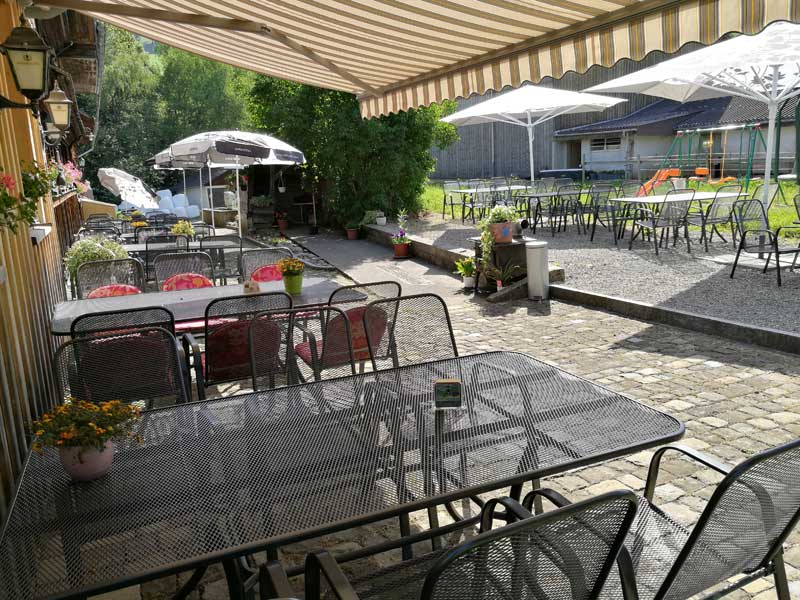 Alpstöbli Gartensitzplatz